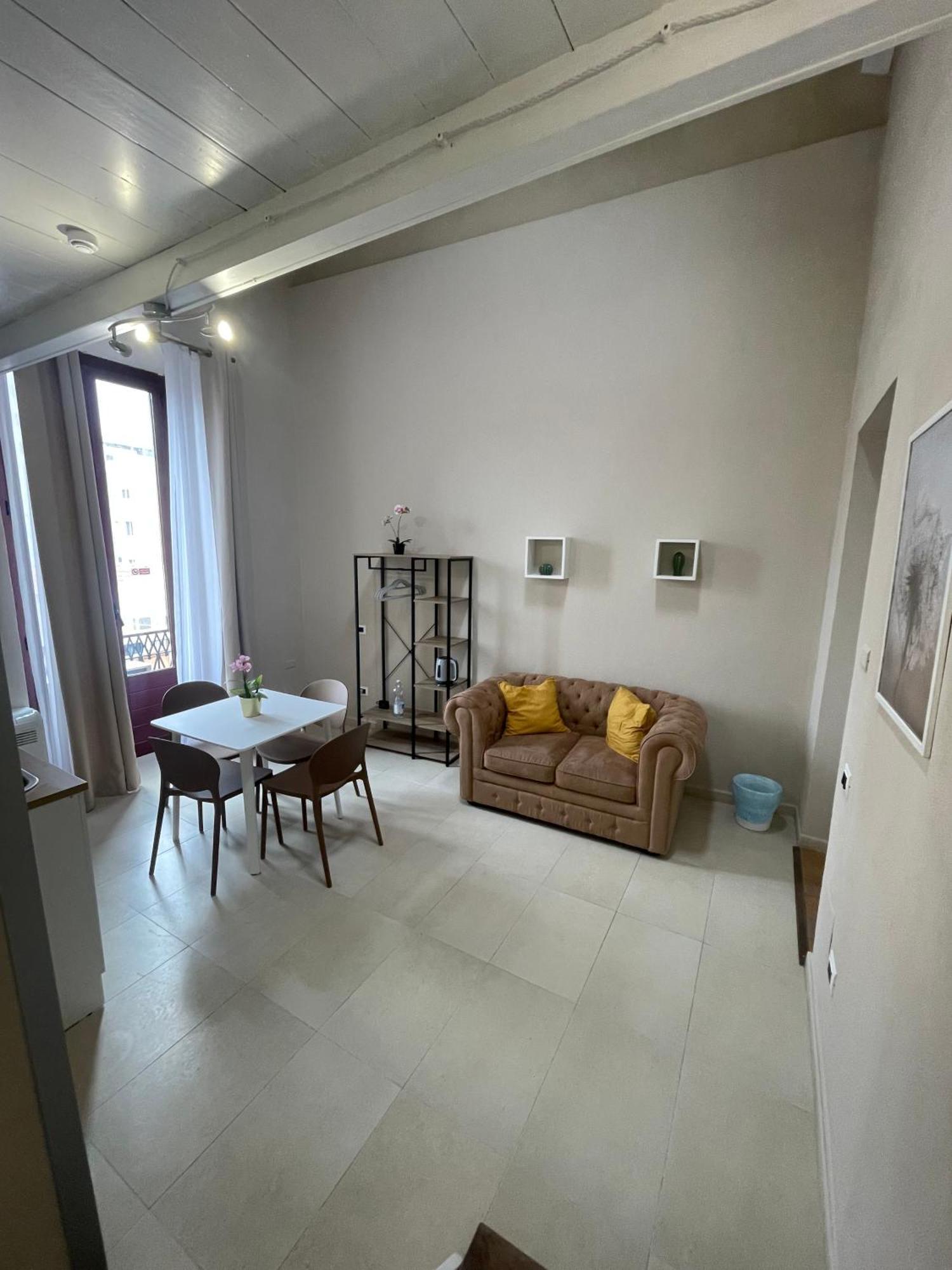 Appartamento Suite Sardinia Holiday Cagliari Eksteriør billede